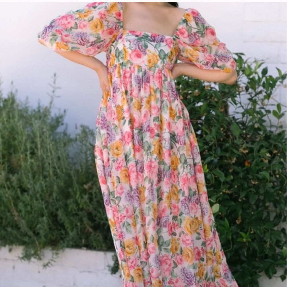 Storia Bold Floral Babydoll Midi Dress NWT